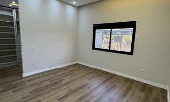 Imagem 4: Casa de Alto Padrão na Vila Planalto - Luxo e Sofisticação c/ 03 suítes