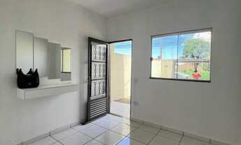 Imagem 2: Excelente oportunidade casa térrea com 02 quartos no Jardim Centro Oeste