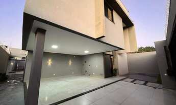 Imagem 2: Excelente Sobrado - Rita Vieira