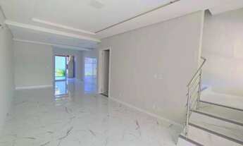 Imagem 2: Geminado à venda em Jaraguá do Sul (Tifa Martins) — 2 suítes, 2 vagas e 153 m²