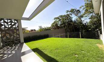 Imagem 4: Casa alto padrão à venda em Barra do Rio Cerro, Jaraguá do Sul – 4 quartos, sendo 3 suítes