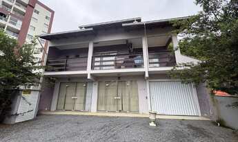 Imagem: Sobrado à venda com 3 quartos no Jaraguá