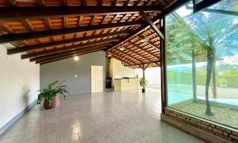 Imagem 6: Casa à venda com 4 quartos, sendo 1 suíte