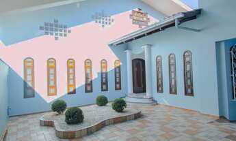 Imagem 3: Casa à venda, 4 quartos, sendo 1 suíte, Bairro Vila Lenzi, Jaraguá do Sul/ SC