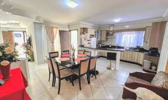 Imagem 4: Casa à venda em Jaraguá do Sul, Bairro Jaraguá Esquerdo — 3 quartos, suíte, piscina