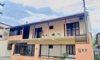 Imagem 2: Sobrado à venda, 6 quartos, Bairro Centro, Jaraguá do Sul/ SC