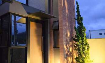 Imagem: Geminado Residencial com 190m² em Amizade