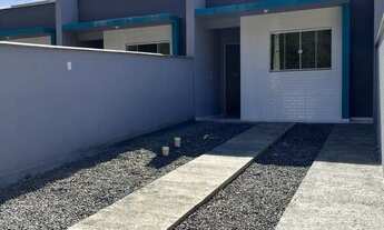 Imagem: Casa Geminada à venda, 2 quartos, 1 vaga