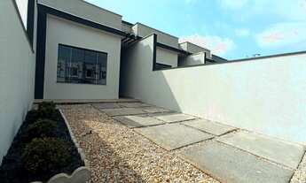 Imagem: Casa Geminada à venda, 2 quartos, 1 vaga