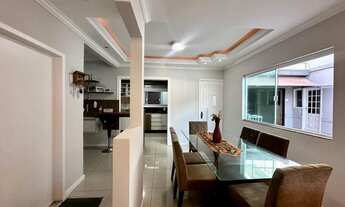 Imagem 5: Casa à Venda em Jaraguá do Sul com 3 quartos sendo 1 suíte – Bairro Barra do Rio Cerro