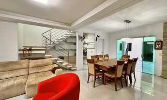 Imagem: Sobrado 3 quartos, sendo 1 suíte, bairro