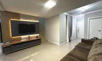 Imagem 3: Casa à Venda em Jaraguá do Sul com 3 suítes - Bairro Centro