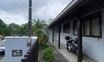 Imagem 1: Casa à Venda em Jaraguá do Sul com 3 quartos - Bairro Rau