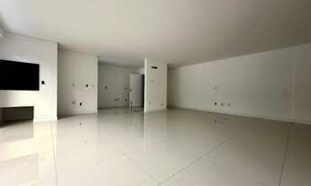 Imagem 7: Apartamento à Venda em Jaraguá do Sul com 3 suítes - Centro