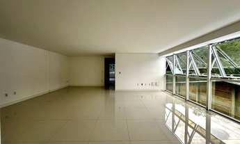 Imagem 6: Apartamento à Venda em Jaraguá do Sul com 3 suítes - Centro