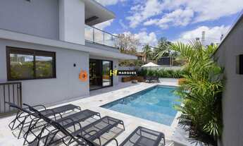 Imagem 5: Apartamento de alto padrão com 3 suítes e 2 vagas de garagens com depósito - Anita Garibal