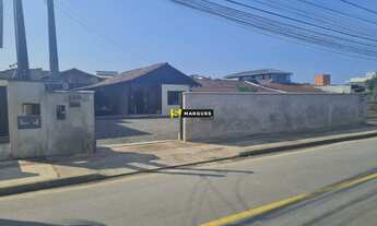 Imagem 2: Casa com amplo terreno no Bairro Aventureiro