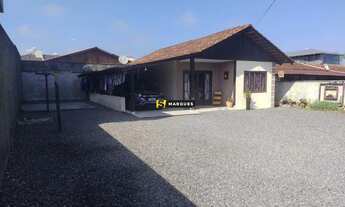 Imagem: Casa com amplo terreno no Bairro Aventureiro