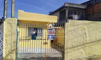 Imagem: 3 dormitórios, 1 banheiros, 1 vaga na garagem