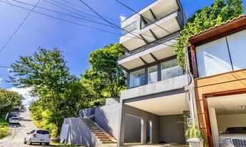 Imagem: Casa Triplex 4 Suites Uba Pendotiba