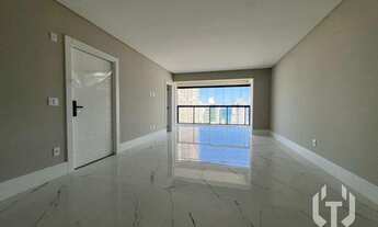 Imagem 4: Apartamento à venda, com 3 suítes, 135m² ampla area de lazer