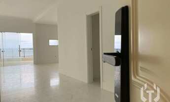 Imagem 2: Frente Mar 4 Suítes em Meia Praia