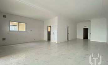 Imagem 3: Frente Mar 4 Suítes em Meia Praia