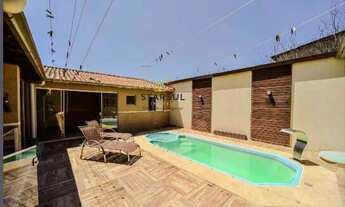 Imagem 3: Casa à venda em Porto Alegre, Sarandi, com 5 quartos, 200,00m²