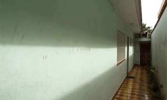 Imagem 2: Casa Espaçoso com 3 Quartos e Edícula no Campo Grande – Próximo ao Shopping Interlagos