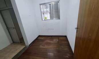 Imagem 5: Sobrado Triplex Recém-Reformado no Jd. Ernestina – 4 Dormitórios e Espaço de Sobra!