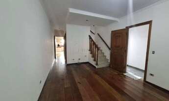 Imagem 7: Sobrado Triplex Recém-Reformado no Jd. Ernestina – 4 Dormitórios e Espaço de Sobra!