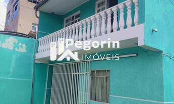 Imagem 3: Sobrado à venda em Colombo, Roça Grande, com 7 quartos, 220m²