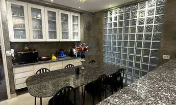 Imagem 4: Sobrado à venda em São Caetano do Sul, Olímpico, com 3 quartos, 225m²