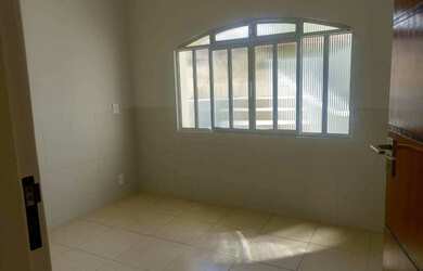 Imagem 3: Casa à venda em Barbacena, Jardim, com 2 quartos, 83m²