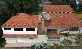 Imagem 2: Casa à venda em Barbacena, Santa Tereza II, com 4 quartos, 900m²