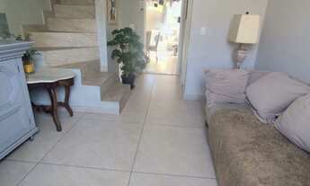 Imagem 3: A venda excelente casa com dois dormitórios mais sotão pronto