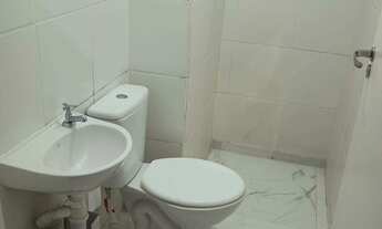 Imagem 2: Apartamento à venda em Cotia, Jardim Petrópolis, com 2 quartos, 38m²