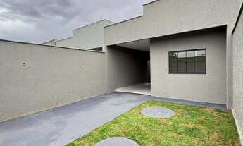 Imagem 2: Casa de 2 quartos no Jardim Dom Bosco – Aparecida, ideal para viver bons momentos com a fa