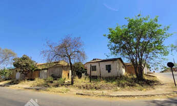 Imagem 3: Lote à venda de 360m²: o espaço ideal para construir o seu sonho com conforto e localizaçã