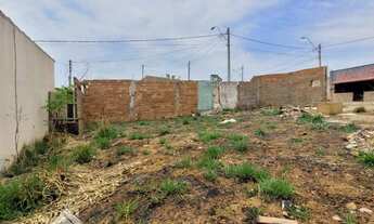 Imagem 3: Lote de esquina no residecial vila dourada