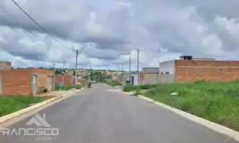 Imagem 4: Lote com Infraestrutura Pronta para Construir
