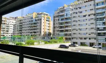 Imagem 4: Apartamento no Park Premium Recreio Residences lazer completo com piscina quadra de areia