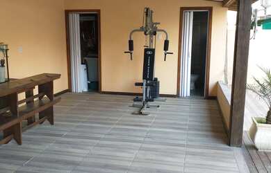 Imagem 7: Bela casa em madeira nobre