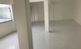 Imagem: Sala comercial 100m² Centro Araruama/RJ