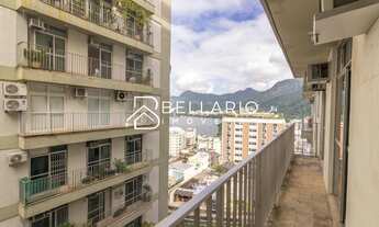 Imagem 2: Apartamento à venda com 4 dormitórios (1 suíte) e 3 vagas - Lagoa - Rio de Janeiro/RJ