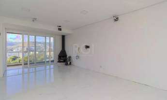 Imagem: ! CDATA Casa para Venda - 377m², 4 dormitórios