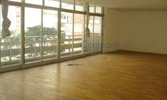 Imagem: 4 dormitórios, 2 suíte, 2 vagas na garagem