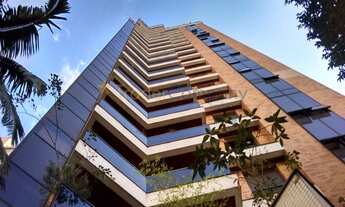 Imagem: 4 dormitórios, 4 suíte, 8 vagas na garagem