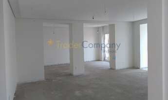 Imagem 2: 4 dormitórios, 3 suíte, 4 vagas na garagem