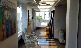 Imagem 2: 4 dormitórios, 1 suítes, 2 vagas na garagem